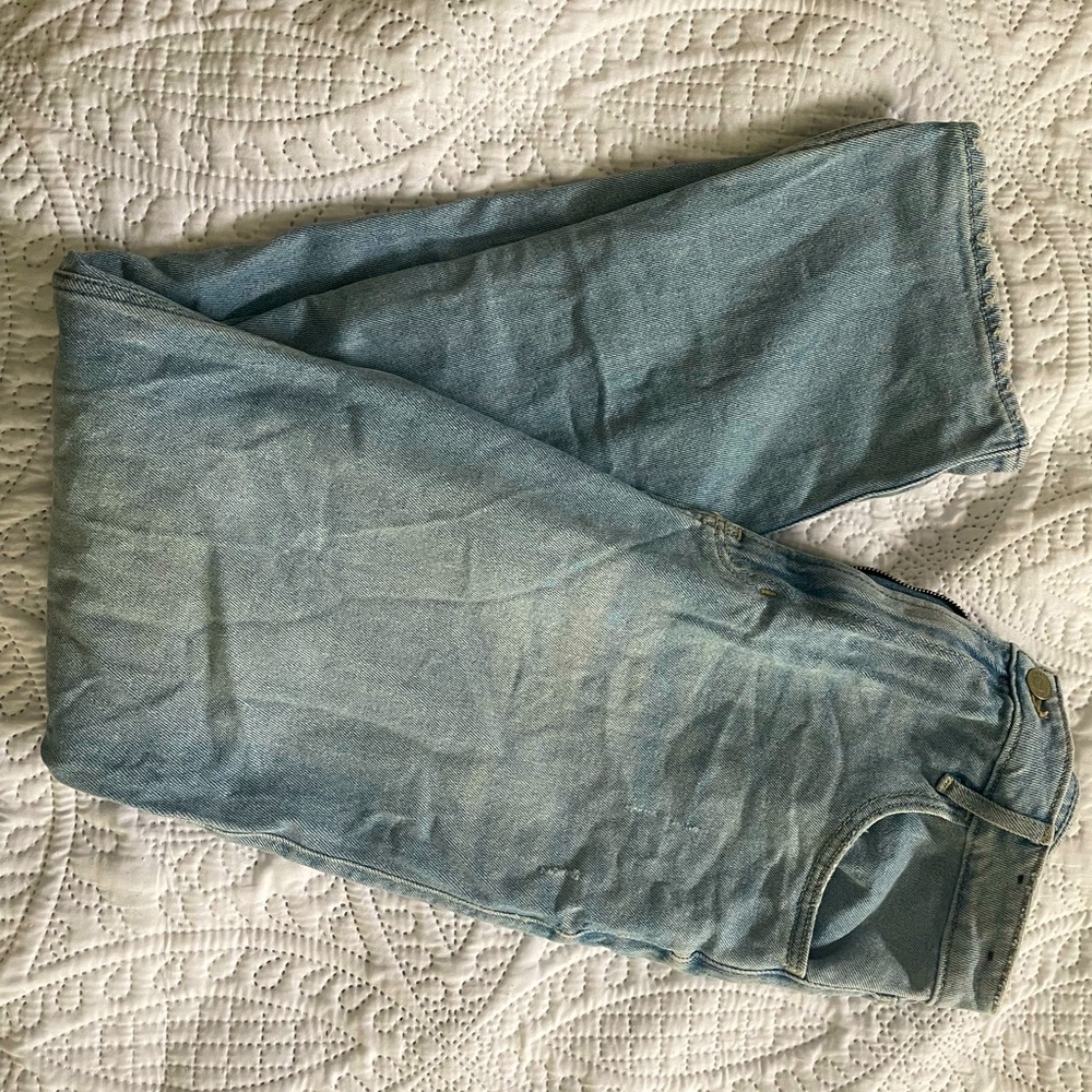 Hollister High Rise Vintage Mom Jeans